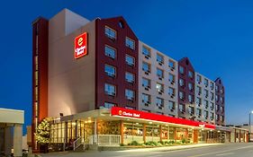 Clarion Hotel